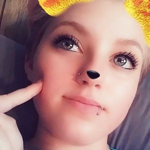 Meet your Posher, Karissa